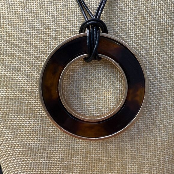 Chicos Tortoiseshell Pendant Necklace With Adjustable Black Cord Chain - Picture 4 of 10